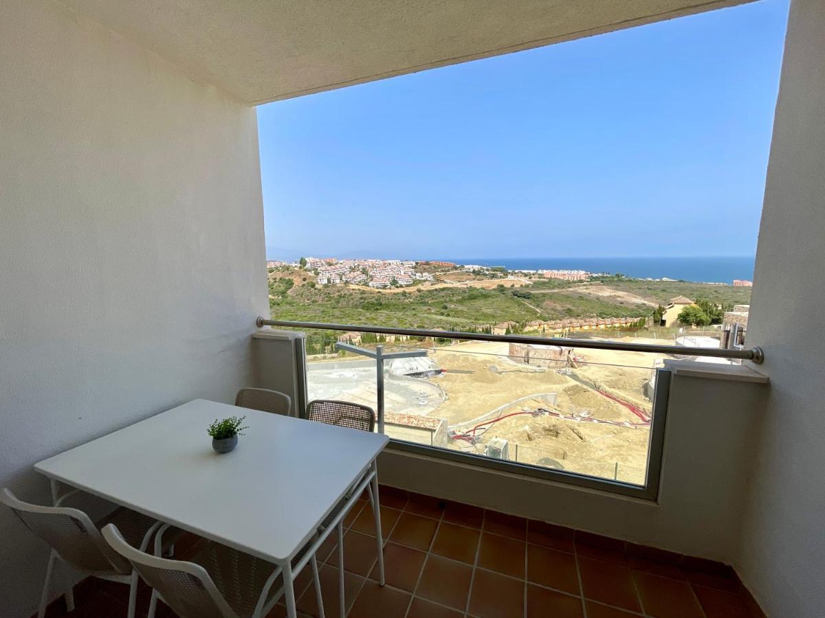 Top Sea View Apartment - 7 Minutes To Sotogrande Castillo de Sabinillas Esterno foto